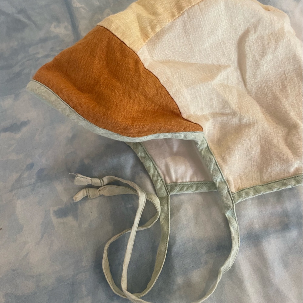 Briar bonnet, color block